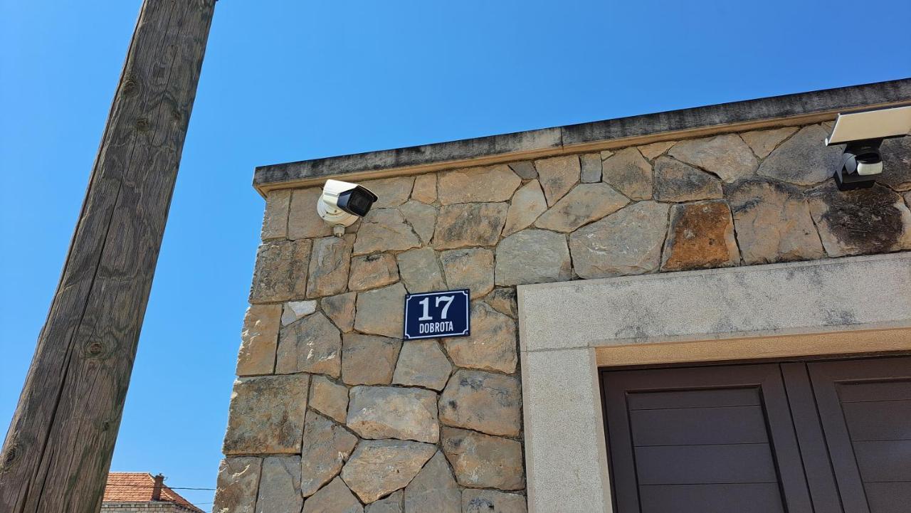 Dubrovnik Airport Apartment Tea Durovici Eksteriør bilde